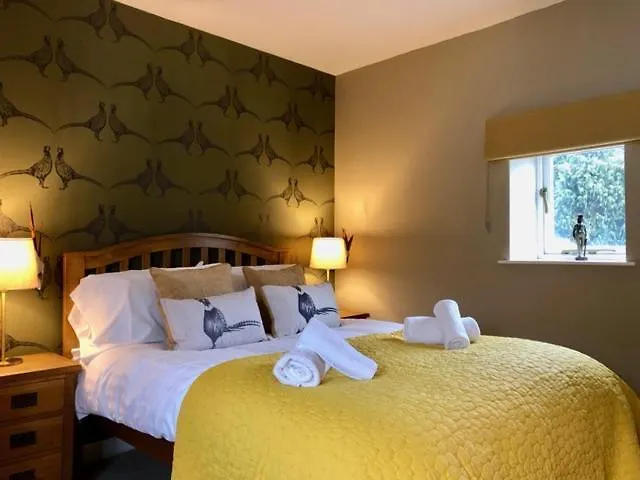 Kirkstile Hotel 4*